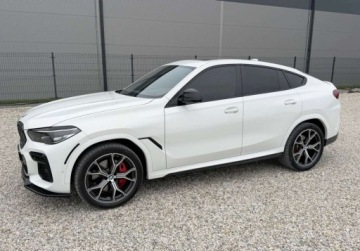 BMW X6 G06 2023 BMW X6 4X4 X6 MPakiet 3.0 Benz 340 KM 2023 50.000 km Warszawa 3.0 340KM, zdjęcie 11