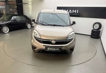 Fiat Doblo IV 1.4 16V 95KM 2017 Fiat Doblo Fiat Doblo 1.4 16V StartampStopp MyLife Family 1.4 Benzyna, zdjęcie 13