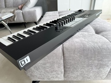 KLAWIATURA NATIVE INSTRUMENTS KOMPLETE KONTROL S61 MK2