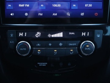 Nissan Qashqai II Crossover 1.2 DIG-T 115KM 2014 Nissan Qashqai 1.2 DIG-T, Klima, Klimatronic, zdjęcie 13