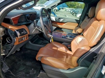 Lincoln Navigator III 2022 Lincoln Navigator L RESERVE, 2022r., 4x4, 3.5L 3.5 Benzyna 440KM, zdjęcie 6