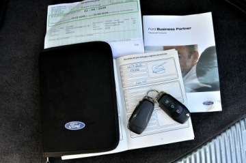 Ford Mondeo V Kombi 2.0 TDCi 150KM 2014 Ford Mondeo 2,0Tdci 150 KM, zdjęcie 36