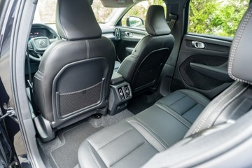 Volvo XC40 Crossover Facelifting 2.0 B4 197KM 2024 Volvo XC 40 B4 197 KM Ultra Dark Mild Hybrid, zdjęcie 16