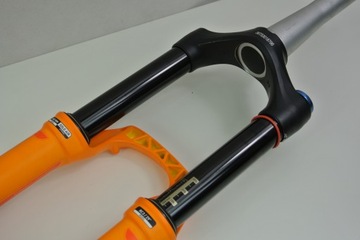 АМОРТИЗАТОР ROCK SHOX REVELATION RC3 29 ДЮЙМОВ 140 ММ