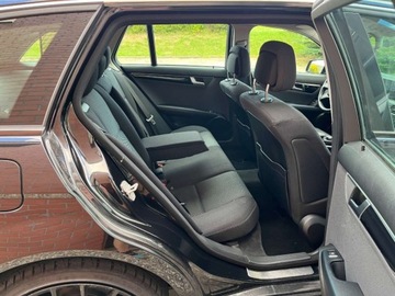 Mercedes Klasa C W204 Kombi T204 1.6 180 K BlueEFFICIENCY 156KM 2012 Mercedes-Benz Klasa C 1.6 benzyna 156 KM 6 biegow zarej w PL zadbany mo, zdjęcie 21
