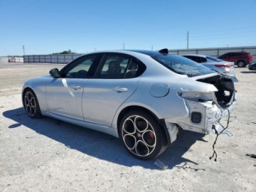 Alfa Romeo Giulia II 2024 Alfa Romeo Giulia Ti 2024 2.0l 2.0 Benzyna 280KM, zdjęcie 1