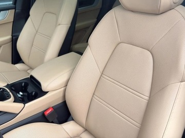 Porsche Cayenne III 2025 PORSCHE Cayenne S E-Hybrid Suv 3.0 (353KM) 2025, zdjęcie 3