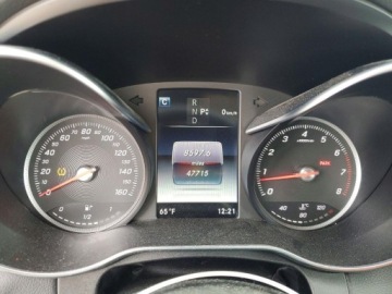 Mercedes Klasa C W205 2017 Mercedes-Benz Klasa C 2017 MERCEDES-BENZ C 300 4MATIC 2.0 Benzyna 241KM, zdjęcie 8