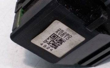 25260AV610 PŘEPÍNAČE STĚRAČE 1.9 DCI 88 2005 NISSAN PRIME (P12)