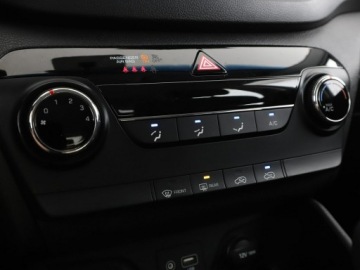 Hyundai Tucson III SUV 1.6 GDI 132KM 2015 Hyundai Tucson klima radio el szyby manual pelen, zdjęcie 23