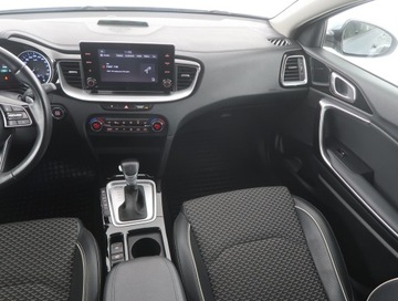 Kia XCeed PHEV 1.6 GDi Plug-in Hybrid 141KM 2022 Kia XCeed Plug-in-Hybrid, Salon Polska, zdjęcie 6