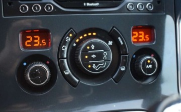 Peugeot 3008 I Crossover 1.6 HDi FAP 115KM 2014 Peugeot 3008 Peugeot 3008 HDi 115 Allure 1.6 Diesel 115KM, zdjęcie 23