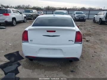 Chrysler 300C II 2023 Chrysler 300 C 2023 6.4l 6.4 Benzyna 485KM, zdjęcie 4