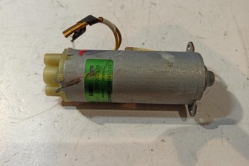 MOTOREK PŘEDNÍHO PRAVÉHO SEDADLA JAGUAR S-TYPE (X200) 0130002529 2.7L