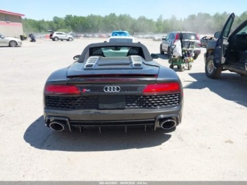 Audi R8 II 2021 Audi R8 Spyder Spyder V10 Rwd S Tronic 2021 5.2 Benzyna 532KM, zdjęcie 3