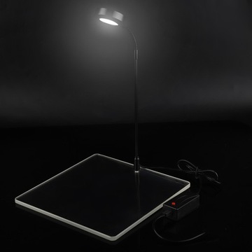 Светодиодная настольная лампа для стола с прозрачным фоном