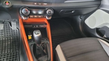 Kia Stonic I Crossover 1.0 T-GDI 120KM 2018 Kia Stonic STONIC 120KM Bi-Color Navi Niski przebieg MOZLIWA ZAMIANA 120KM, zdjęcie 26