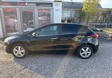 Hyundai i30 II 2013 Hyundai i30 Automat, Mega niski potwiedzony przebieg. 1.6 Benzyna 126KM, zdjęcie 1