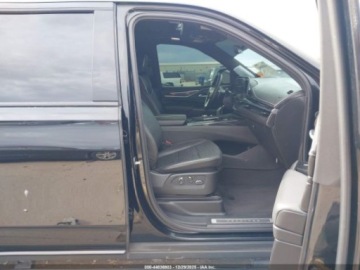 Cadillac Escalade III 2024 Cadillac Escalade ESV V-Series 2024 6.2 Benzyna 682KM, zdjęcie 9