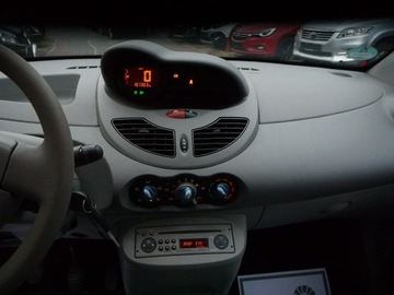 Renault Twingo II Hatchback 3d 1.2 16v 75KM 2008 Renault Twingo 1.2 klima z Niemiec Gwarancja 12mc, zdjęcie 17
