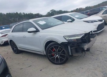Audi Q8 2021 Audi Q8 2021, 3.0L, 4x4, PRESTIGE, od ubezpieczalni 3.0 Benzyna 335KM, zdjęcie 2