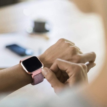 Нейлоновый ремешок Fitbit Versa/Versa 2/Versa Lite
