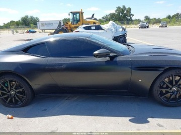 Aston Martin DB11 2017 Aston Martin DB11 2017 Aston Martin DB11 Launch Edition 5.2 Benzyna 600KM, zdjęcie 9