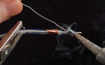 РУЛОН ДЛЯ ПАЙКИ 1 ММ, 50 Г, СВЯЗКА ДЛЯ ПРИПАЯ