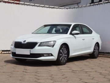 Skoda Superb III Liftback 1.4 TSI 125KM 2017 Skoda Superb 1.4 TSI, Klima, zdjęcie 1