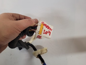 KIA SORENTO I SVAZEK INSTALACE DVEŘE PRAVÁ ZADNÍ
