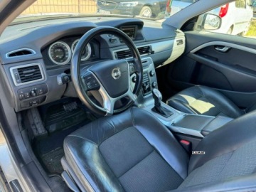 Volvo V70 III Kombi 1.6 T4 180KM 2013 Volvo V70 Volvo V70 1,6 Benzyna Automat Zamiana 1.6 Benzyna 180KM, zdjęcie 9