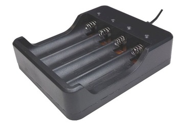 Szybka ładowarka 230V 4 porty 18650 3,7V 4,2V