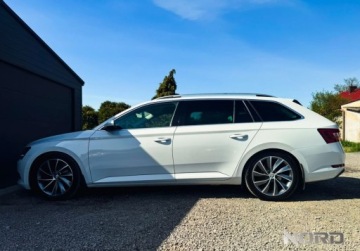 Skoda Superb III Kombi 2.0 TDI 190KM 2016 Skoda Superb Bezwypadkowy, FV23, 4x4, LK, KredytowanieLeasing, gwarancja 1, zdjęcie 5