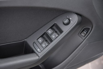 Audi A4 B8 Limousine 1.8 TFSI 120KM 2009 Audi A4 Limousine 1.8T 120KM Manual ! Serwisowana, zdjęcie 24