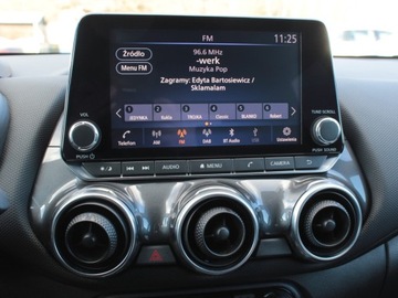 Nissan Juke II Crossover 1.0 DIG-T 117KM 2019 Nissan Juke Led Klimatyzacja Grzane fotele Kamera, zdjęcie 23