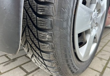 Kia Venga Mikrovan 1.6 DOHC CVVT 125KM 2015 Kia Venga 1.6Benz.125KM 6Bieg.LEDY Klima Parktr.aux USB 2xOpon Faktura Gwa, zdjęcie 6