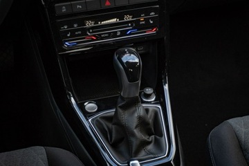 Volkswagen T-Cross SUV Facelifting 1.0 TSI 115KM 2025 Volkswagen T-Cross Life Plus 1.0 TSI 116 KM DSG, zdjęcie 17