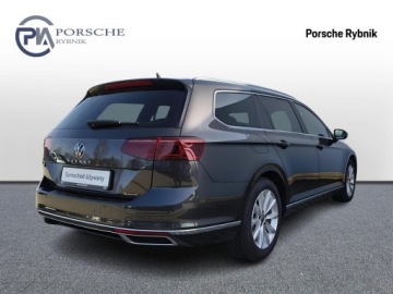 Volkswagen Passat B8 Variant Facelifting 2.0 TDI SCR 200KM 2022 Volkswagen Passat Variant 2.0TDI 200KM ACC 4x4 Iwl, zdjęcie 4