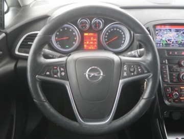 Opel Astra J Sports Tourer Facelifting 1.4 Turbo ECOTEC 140KM 2015 Opel Astra 1.4 T, Automat, Navi, Xenon, Klima, zdjęcie 14