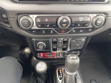 Jeep Wrangler IV 80th Anniversary 2d  Seria 6 2.0 GME Turbo 272KM 2025 JEEP Wrangler Rubicon GME 2.0 Turbo AT 4WD Suv 272KM 2025, zdjęcie 6