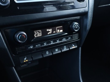 Skoda Rapid II Liftback Facelifting 1.0 TSI 110KM 2019 Skoda Rapid 1.0 TSI, Salon Polska, Xenon, zdjęcie 12