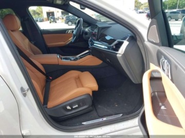 BMW X6 G06 2026 BMW X6 Xdrive40i 2026 3.0 Benzyna 375KM, zdjęcie 9