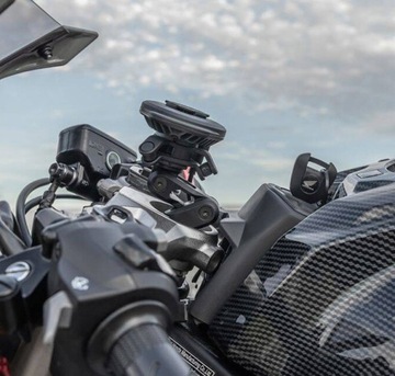 Водонепроницаемая головка с зарядной головкой с четырьмя замками USB