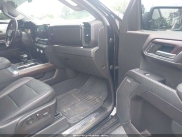  GMC Sierra 1500 Short Box SLT 2022 5.3l 5.3 Benzyna 355KM, zdjęcie 9