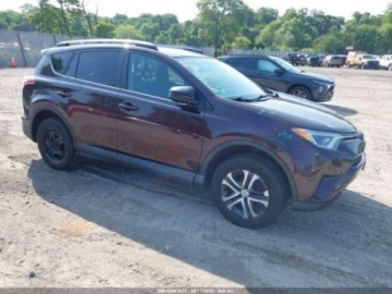 Toyota RAV4 V 2018 Toyota RAV4 2018 TOYOTA RAV4 LE 2.5 Benzyna 176KM, zdjęcie 2