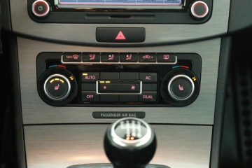 Volkswagen Passat B6 Sedan 1.8 TSI 160KM 2010 VW Passat 1.8 TSI, Salon Polska, Klima, zdjęcie 10