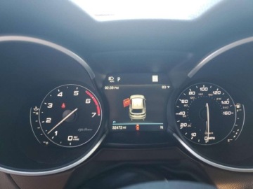 Alfa Romeo Giulia II Sedan 2.0 TBi 280KM 2018 Alfa Romeo Giulia 2018 ALFA ROMEO GIULIA Q4 2.0 Benzyna 280KM, zdjęcie 8