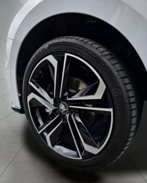 Skoda Fabia IV 2025 Skoda Fabia Technologia LED - Martwe Pole - ACC 210kmh - Czujniki - Kamera, zdjęcie 9