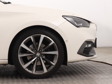 Seat Leon IV Sportstourer 2.0 TDI CR 150KM 2021 Seat Leon 2.0 TDI, Automat, Skóra, Navi, Klima, zdjęcie 13