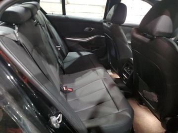 BMW Seria 3 G20-G21 2021 BMW Seria 3 330XI 2021 2.0l 2.0 Benzyna 255KM, zdjęcie 10